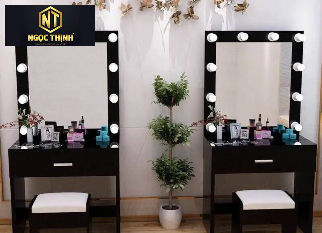 BÀN MAKEUP NGỌC THỊNH ĐƠN GIẢN